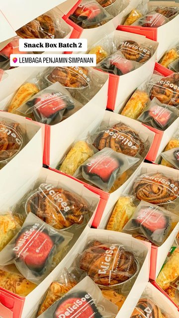 Dokumentasi snack box DeliciSoes untuk klien corporate